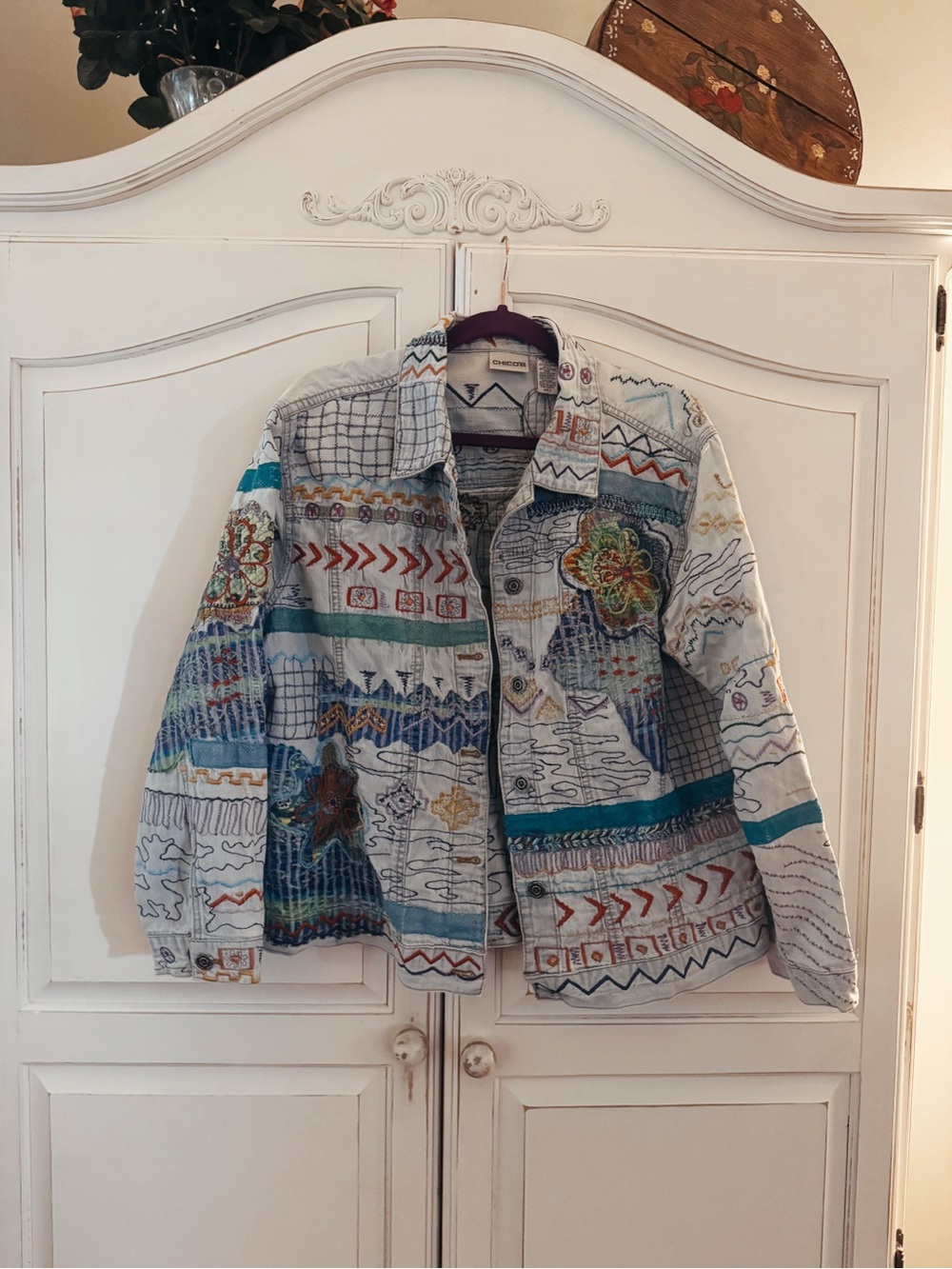 Chico's FABULOUS Embroidered Patchwork Jean Jacket